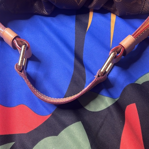 Louis Vuitton Sac Kalahari Monogram collection Defile Femme Printemps 2009 - Picture 4 of 9